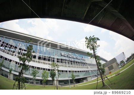 タイ・バンコクのバンスー中央駅(Bang Sue Grand Station in Bangkok) タイ・バンコクのバンスー中央駅(Bang Sue Grand Station in Bangkok) 89669210
