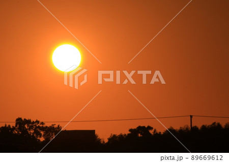 夕焼け風景 89669612