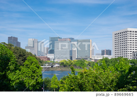 東京風景 2022 国会前庭から望む丸の内 初夏 東京風景 2022 国会前庭から望む丸の内 初夏 89669665