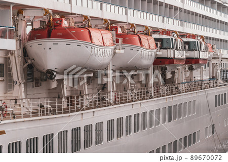 飛鳥Ⅱの救命艇 89670072