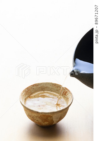酌 89671207