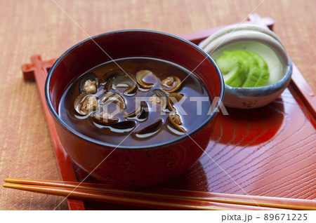しじみの味噌汁 しじみの味噌汁 89671225