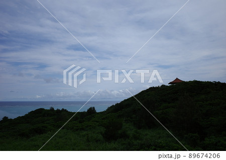 玉取﨑展望台と青い海 玉取﨑展望台と青い海 89674206