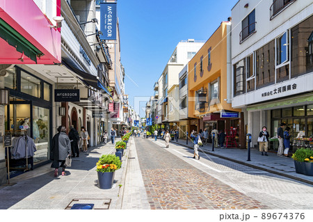 【神奈川県】お洒落な雰囲気の横浜元町ショッピングストリート 【神奈川県】お洒落な雰囲気の横浜元町ショッピングストリート 89674376