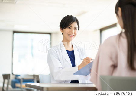 産業医面談による面談 ストレスチェック 診察 産業医面談による面談 ストレスチェック 診察 89676458