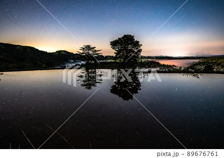 《新潟県》星空と星峠の棚田 89676761
