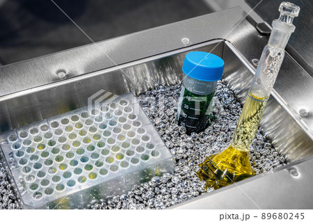Water baths are used in bioengineering, medicine, food and chemical industries, gold processing 89680245