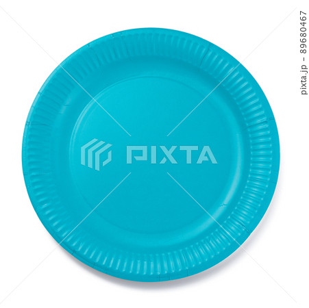 Blue empty paper disposable plate on white isolated background, top view Blue empty paper disposable plate on white isolated background, top view 89680467