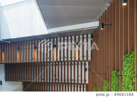 ディアモール大阪から梅田スクエアビルディング方面への出口 89681388