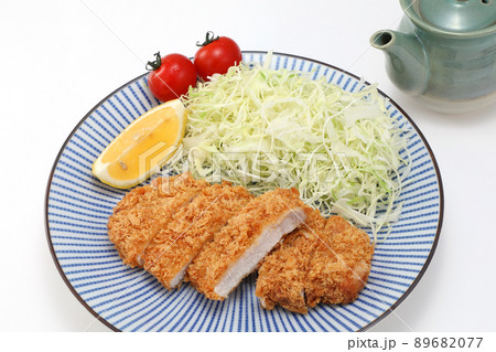 とんかつ 89682077