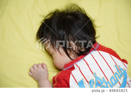 幼児 乳幼児 乳児 89683825