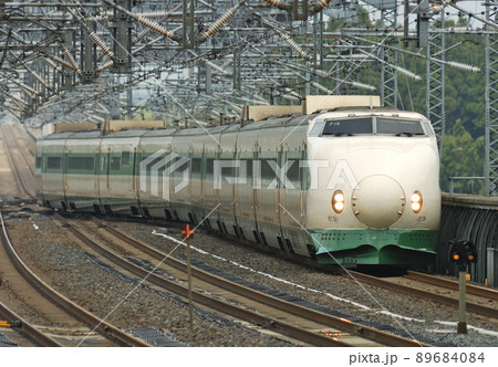 東北新幹線　那須塩原　JR東日本　200系　F19編成（仙台）　やまびこ　なすの 89684084