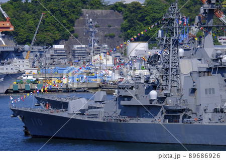 満艦飾の海上自衛隊艦艇 満艦飾の海上自衛隊艦艇 89686926