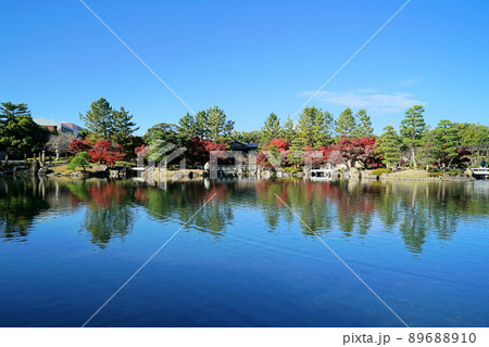 きれいな紅葉の徳川園 きれいな紅葉の徳川園 89688910