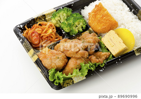 鶏の唐揚げ弁当 89690996