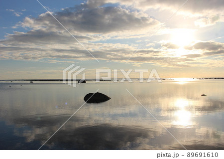 日本の渚百選　鵜ノ崎海岸（秋田県） 89691610