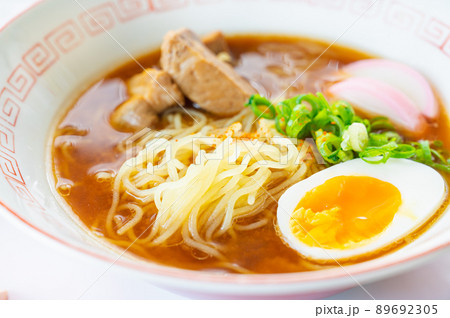こんにゃく麺の味噌ラーメン 89692305