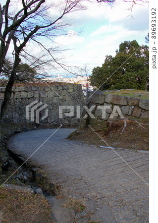 香川県丸亀市の史跡丸亀城跡 天守閣のある本丸周辺 香川県丸亀市の史跡丸亀城跡 天守閣のある本丸周辺 89693192