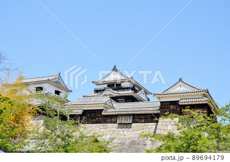 松山城 大天守・小天守・一ノ門南櫓・二ノ門南櫓 松山城 大天守・小天守・一ノ門南櫓・二ノ門南櫓 89694179