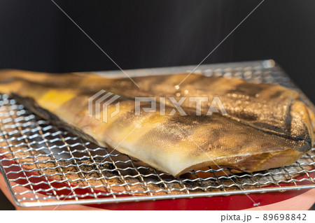ホッケ 七輪で炭火焼き(備長炭) ホッケ 七輪で炭火焼き(備長炭) 89698842