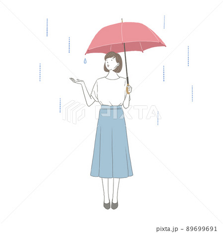 雨の日の外出 傘をさす女性 89699691