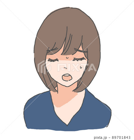 困り顔で謝罪をする女性 困り顔で謝罪をする女性 89701843