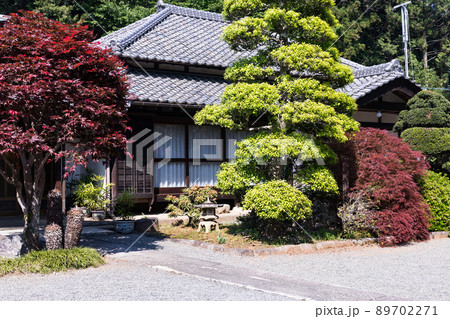 東京都青梅市　真言宗豊山派寺院の七国山薬王寺 89702271