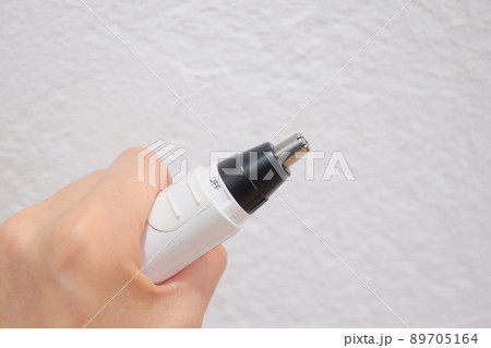 電動鼻毛カッターの電池交換　 89705164