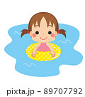 浮き輪を使って水遊びをしている可愛い女の子のイラスト　クリップアート　白背景　ベクター 89707792
