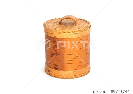 Birch-bark box on white background Birch-bark box on white background 89711744