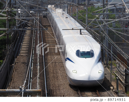 新幹線N700S J27編成 本町跨線橋にて 新幹線N700S J27編成 本町跨線橋にて 89714931