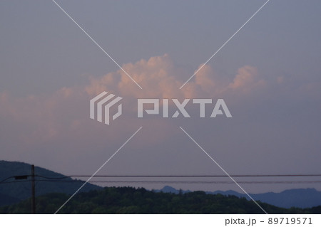 爽やかな空模様 一 爽やかな空模様 一 89719571