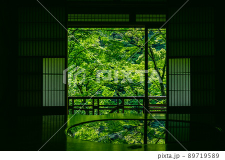嵐山 祐斎亭 新緑の季節 89719589