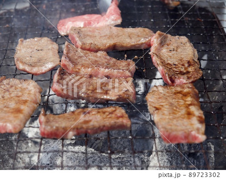 焼肉 良い肉 牛肉 ステーキ カルビ 食べ放題 七輪 BBQ 焼肉 良い肉 牛肉 ステーキ カルビ 食べ放題 七輪 BBQ 89723302