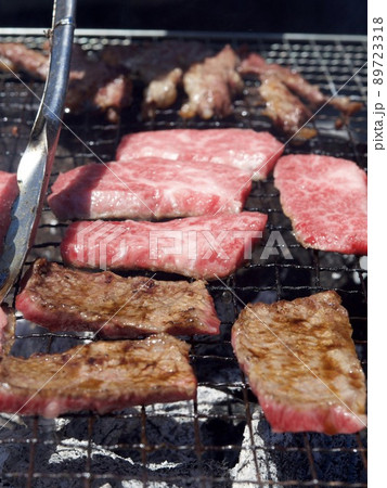 焼肉 良い肉 牛肉 ステーキ カルビ 食べ放題 七輪 BBQ 焼肉 良い肉 牛肉 ステーキ カルビ 食べ放題 七輪 BBQ 89723318