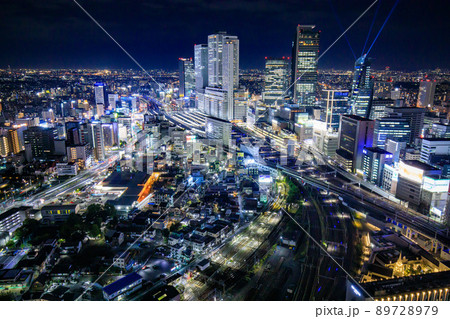 名古屋市 グローバルゲートから眺めた名古屋駅方面の夜景 名古屋市 グローバルゲートから眺めた名古屋駅方面の夜景 89728979