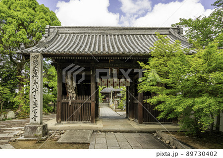 四国八十八箇所83番 一宮寺 山門 香川県高松市 四国八十八箇所83番 一宮寺 山門 香川県高松市 89730402