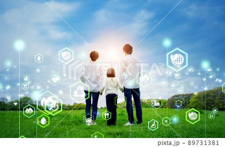 家族と環境イメージ 家族と環境イメージ 89731381