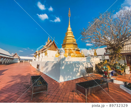 Wat Phrathat Pu Jae buddha and Huai Mae Toek lake in Phrae province, Thailand Wat Phrathat Pu Jae buddha and Huai Mae Toek lake in Phrae province, Thailand 89732329