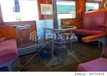 津軽鉄道のストーブ列車 津軽鉄道のストーブ列車 89735918