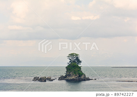 富山・雨晴海岸 89742227