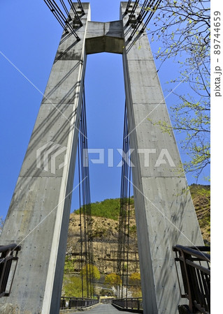 足尾銅山跡　渡良瀬川にかかる銅橋 89744659