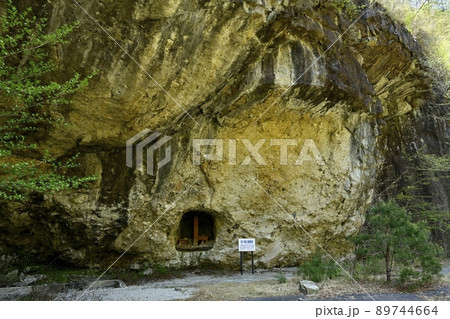 足尾銅山跡　旧小滝火薬庫跡 89744664