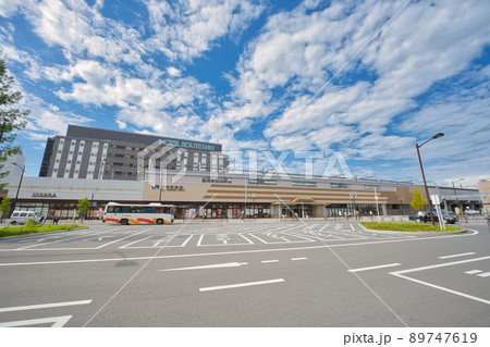 【大阪府】9月・JR西日本の阪和線東岸和田駅 89747619