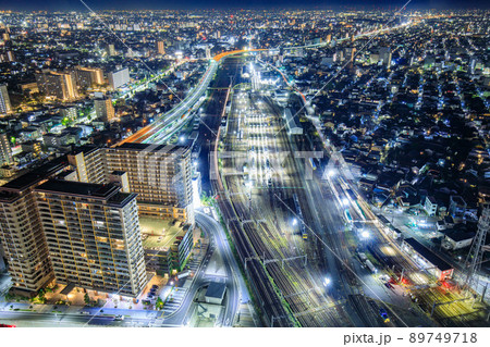 名古屋市　グローバルゲートから見た名古屋車両区方面の夜景 89749718