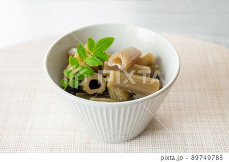 フキの煮物 89749783