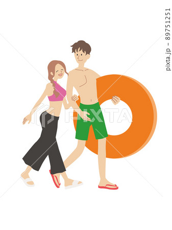 浮き輪をもって歩くカップル 89751251