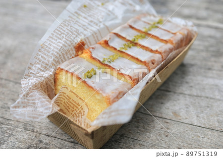 手作りケーキ（ウイークエンドシトロン） 89751319