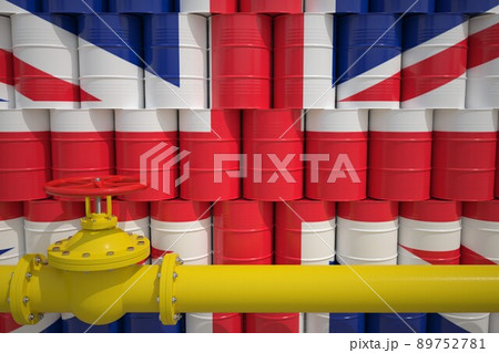 Barrels with flag of the United Kingdom and gas transportation pipe. 3d rendering Barrels with flag of the United Kingdom and gas transportation pipe. 3d rendering 89752781