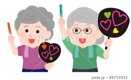 コンサートで推し活を楽しそうにするシニア女性 イラスト コンサートで推し活を楽しそうにするシニア女性 イラスト 89753932
